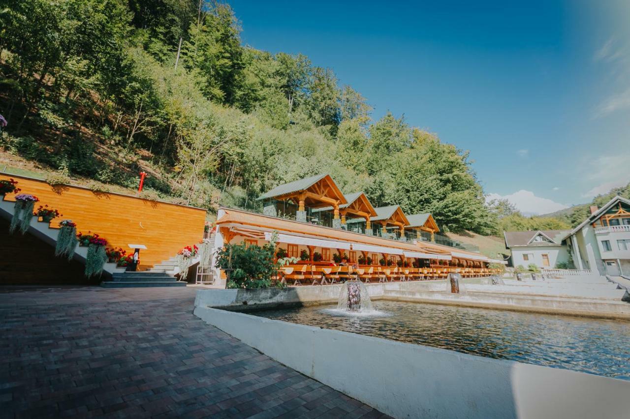 Lostrita - Pastravrie, Hotel & SPA Baia Mare Exterior foto